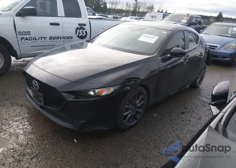 2021 Mazda Mazda3 Select z USA, uszkodzony, nr VIN JM1BPAKL1M1338430